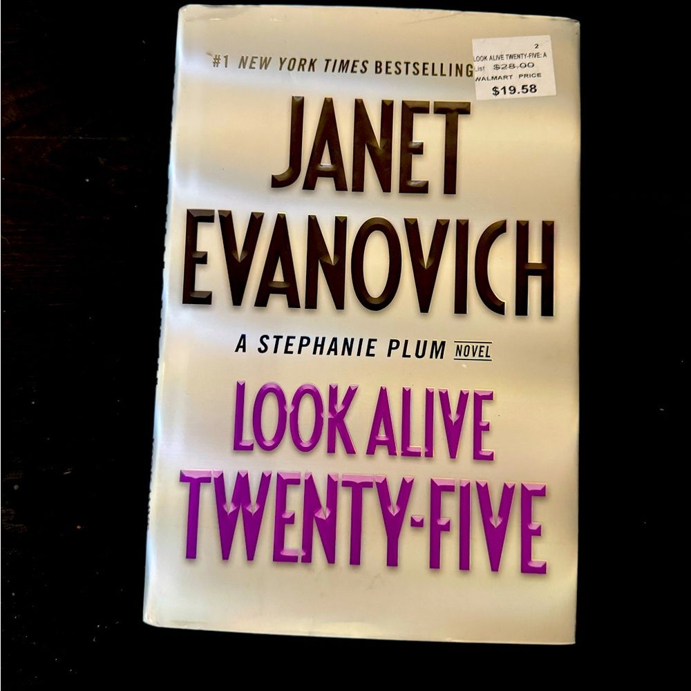 Look Alive Twenty-Five a Stephani Plum novel